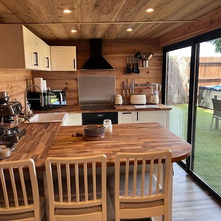 Chalet Et Jaccuzy Sur La Plage Biscarrosse Bagian luar foto