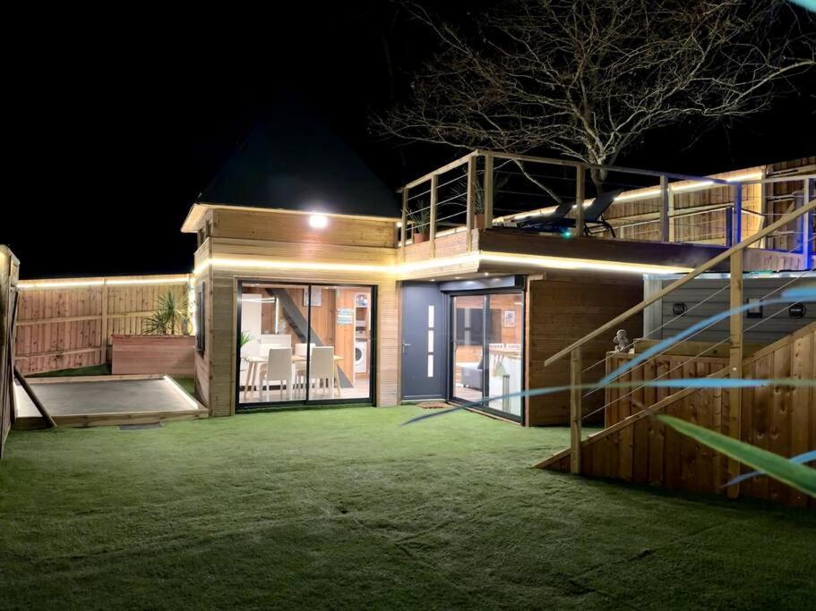 Chalet Et Jaccuzy Sur La Plage Biscarrosse Bagian luar foto